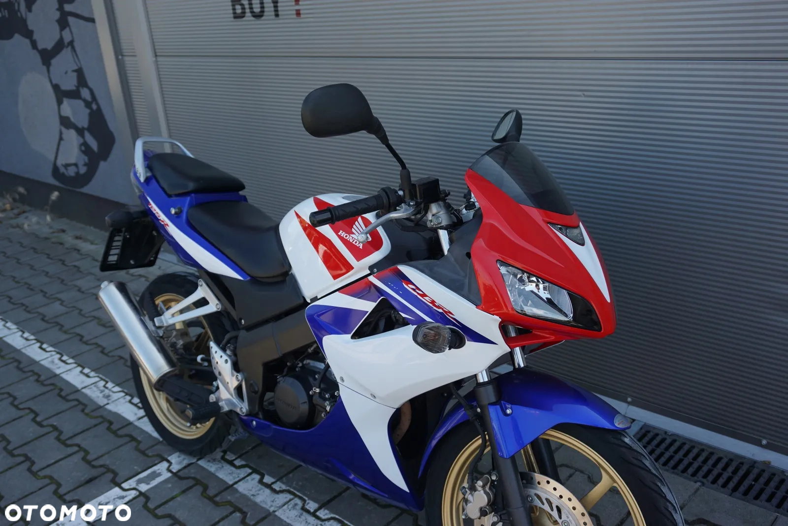 Honda CBR - 4