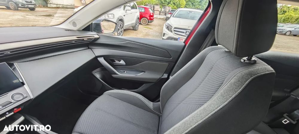 Peugeot 308 SW PureTech 130 Stop & Start Allure - 12