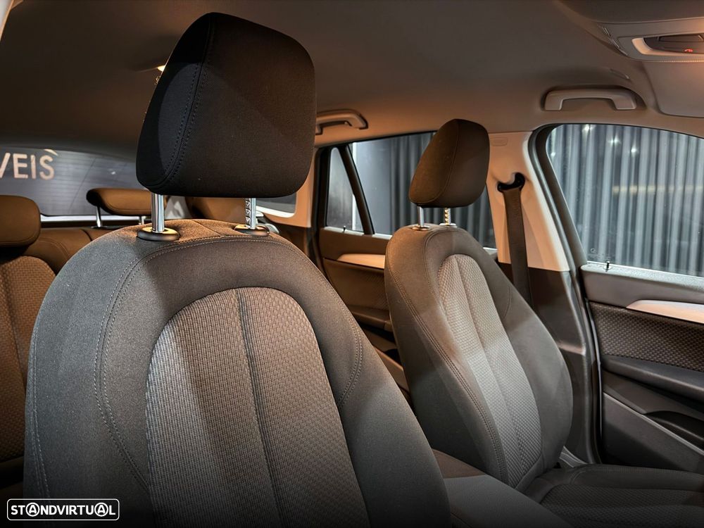 BMW X1 16 d sDrive Advantage Auto - 35