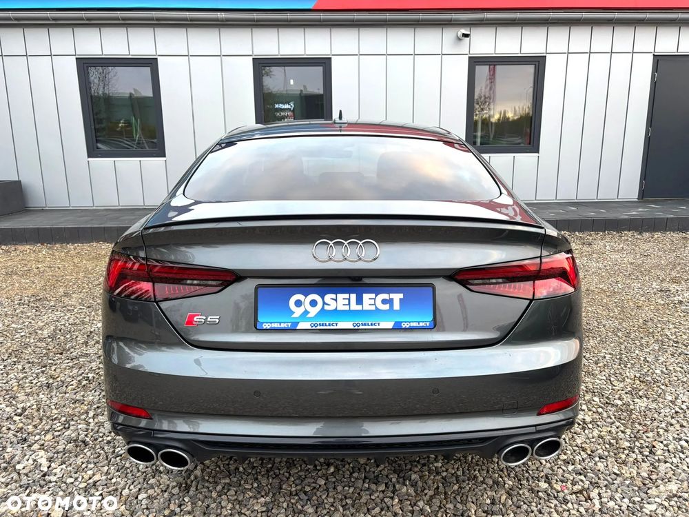 Audi S5 Coupé - 4