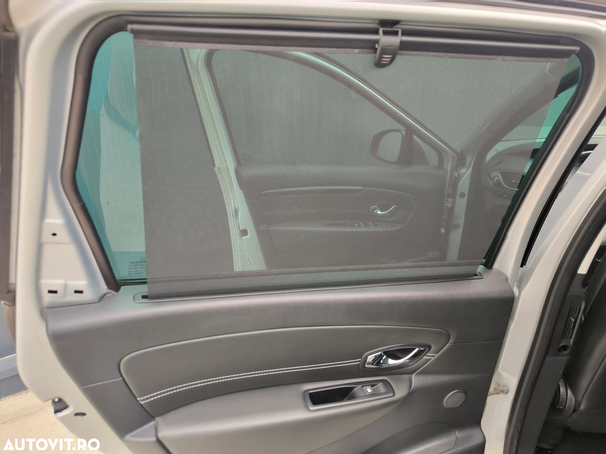 Renault Scenic - 22