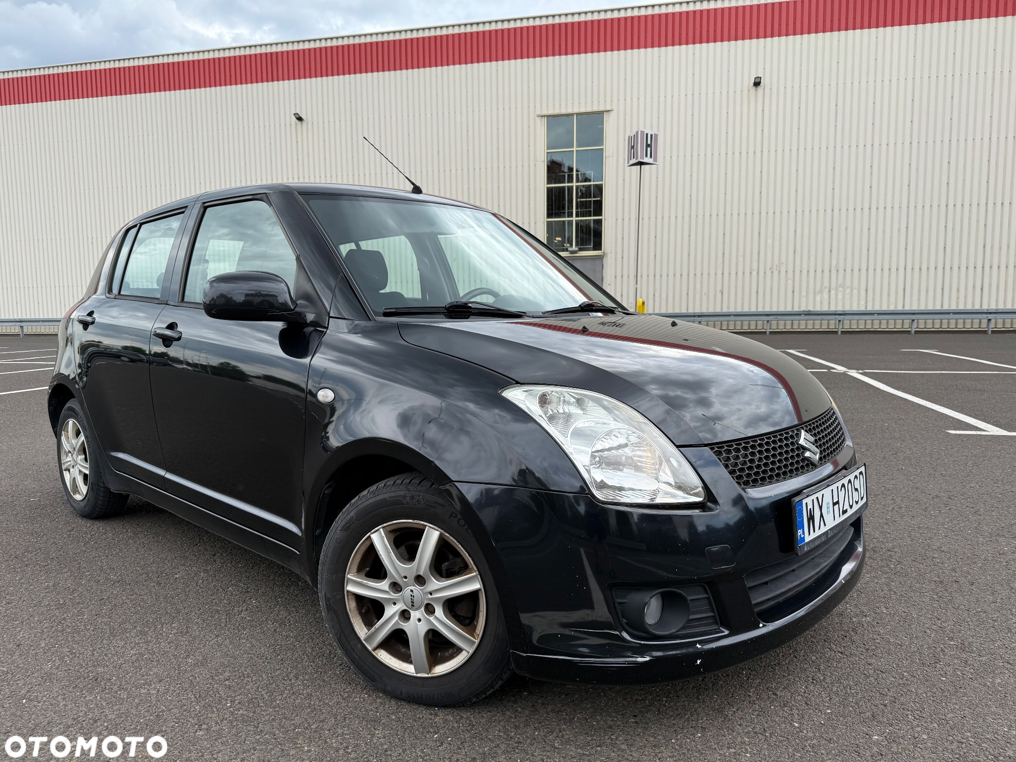 Suzuki Swift 1.3 DDiS 16v GLX DPF - 10