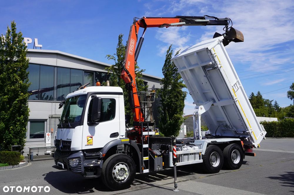 Mercedes-Benz Arocs 2636 / 6x4 / HDS Fassi / Wywrotka 3 str / Bortmatic - 1