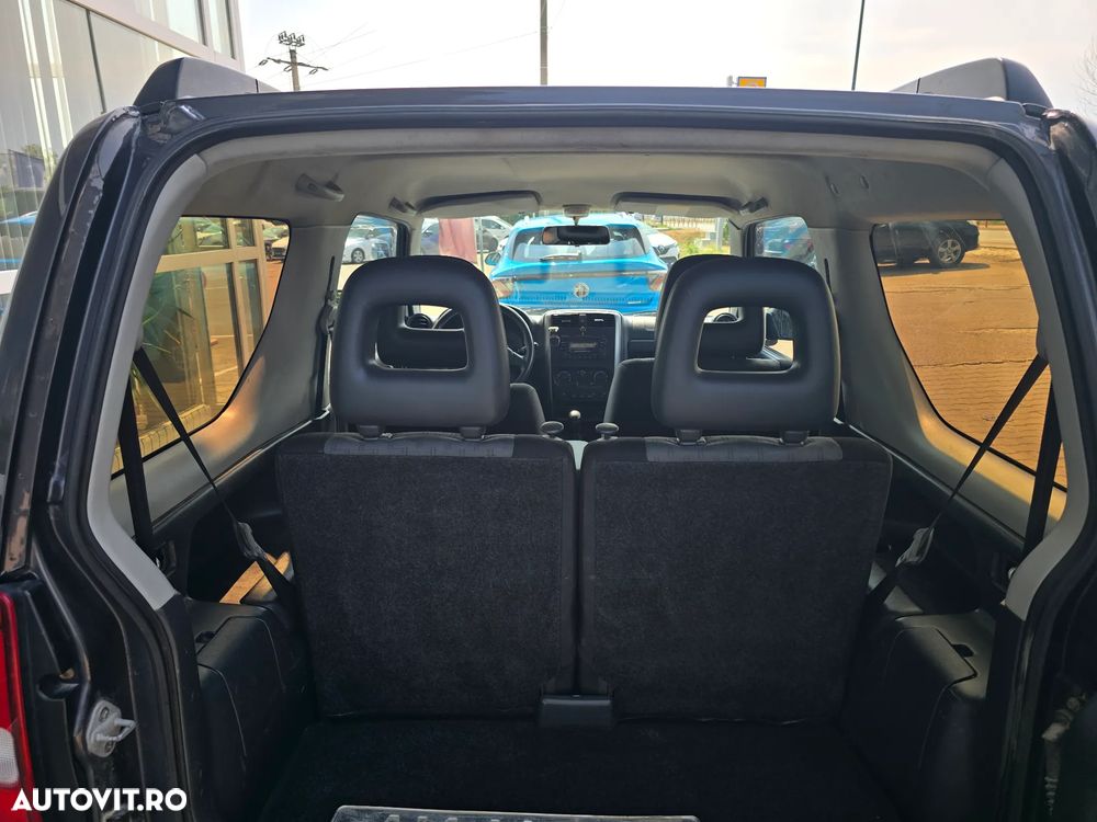 Suzuki Jimny 1.5 DDiS Comfort - 13