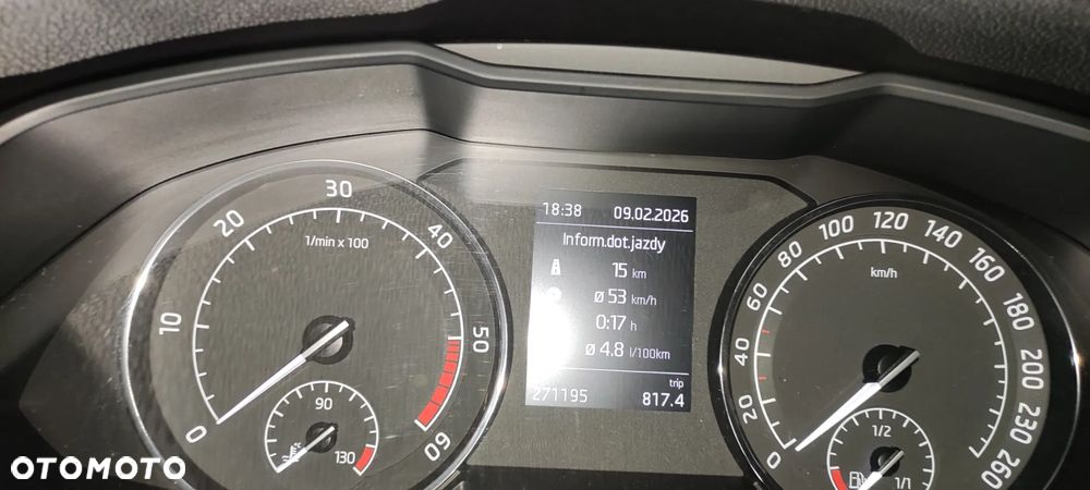 Skoda Superb 2.0 TDI Ambition - 11
