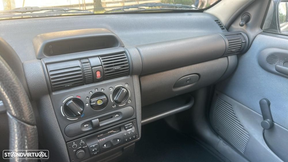 Opel Corsa 1.2 Swing - 12