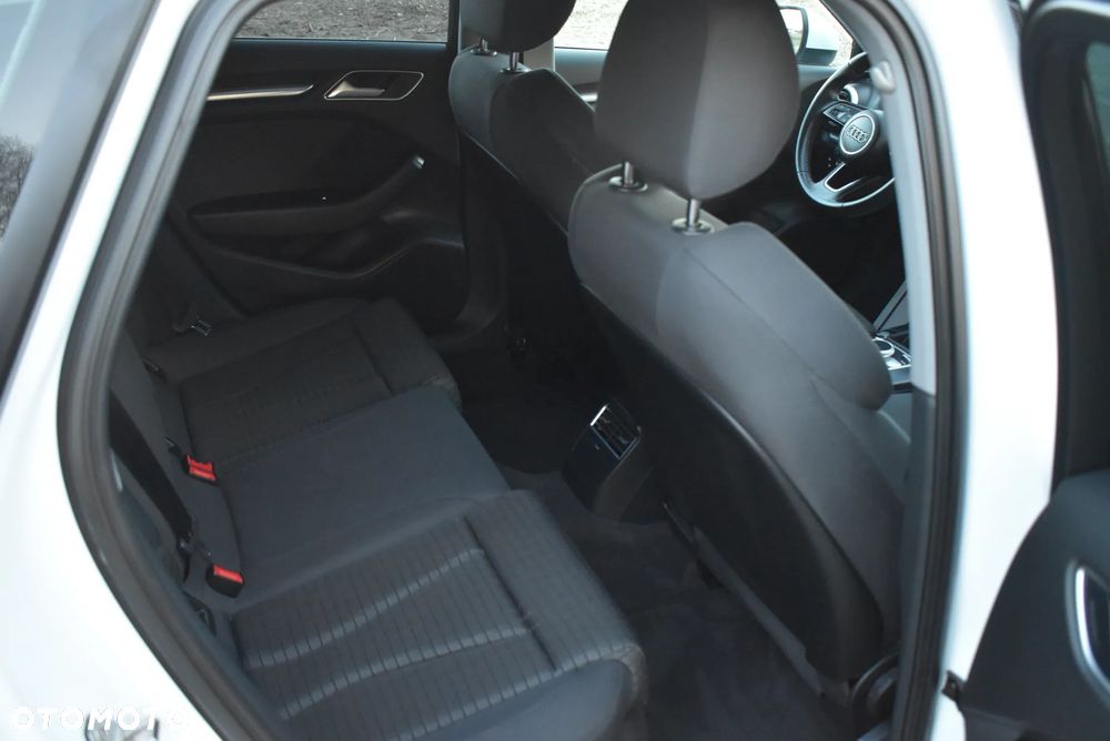 Audi A3 Sportback 2.0 TDI Edycja Specjalna - 37