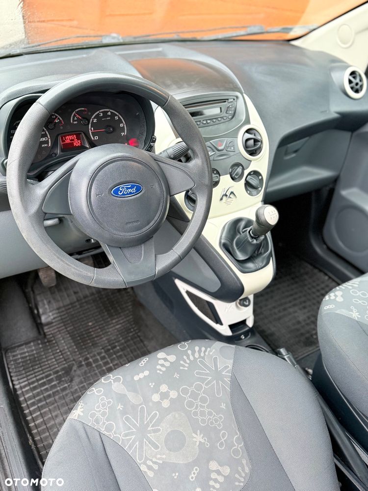 Ford KA - 10
