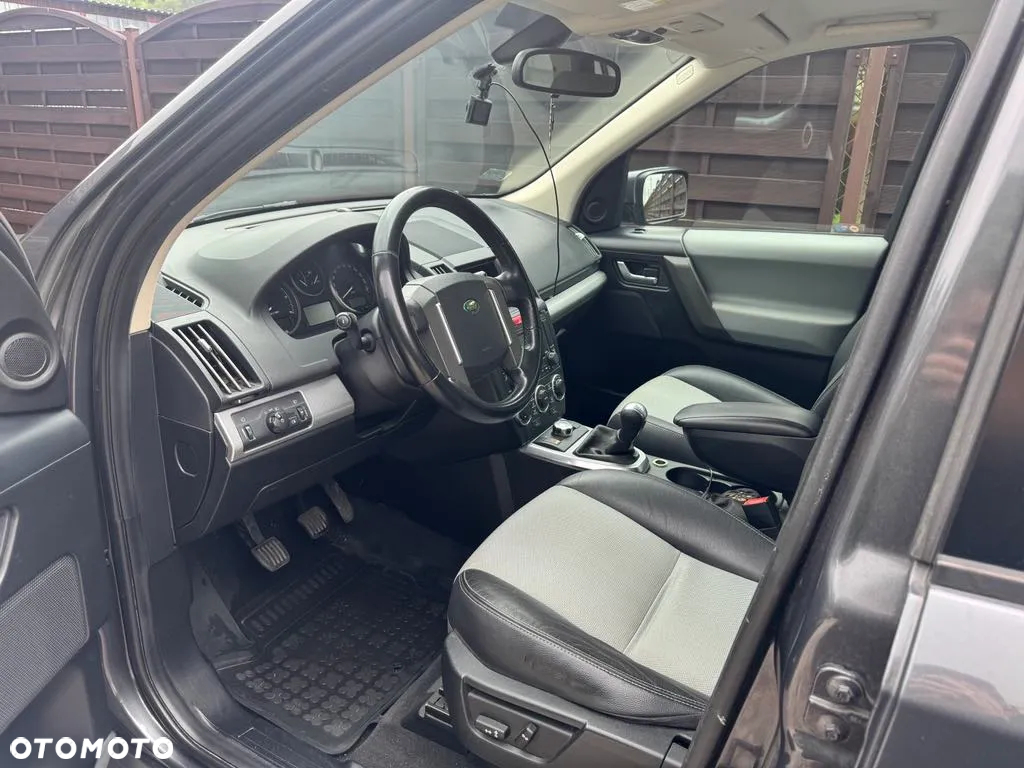 Land Rover Freelander II 2.2TD S - 10
