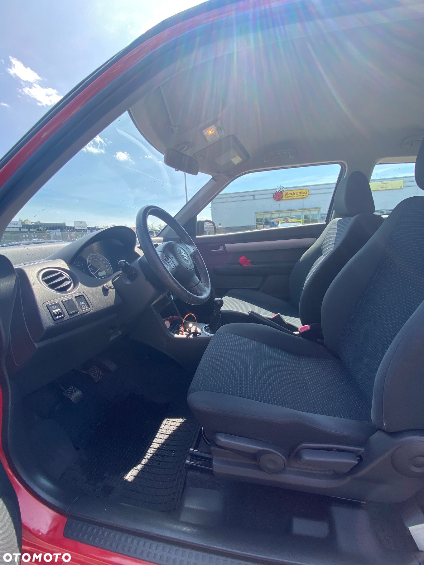 Suzuki Swift 1.3 Sakura - 14