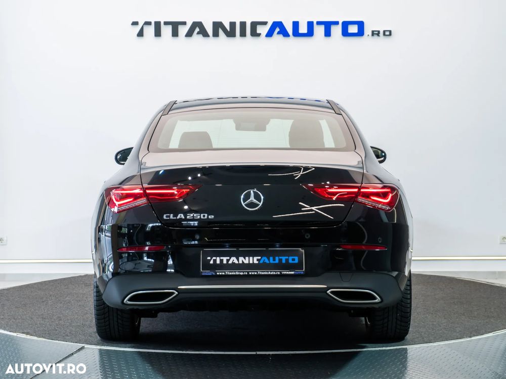 Mercedes-Benz CLA 250 e 8G-DCT Progressive - 10