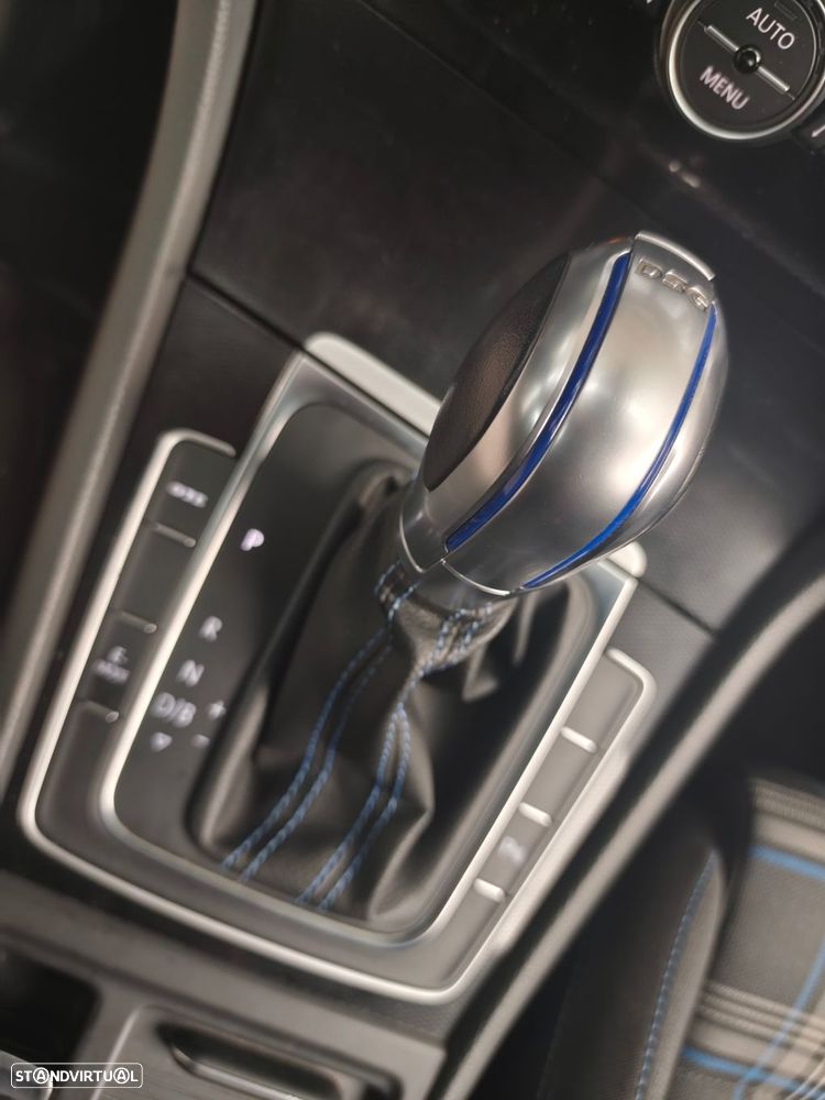 VW Golf 1.4 GTE Plug-In-Hybrid DSG - 10