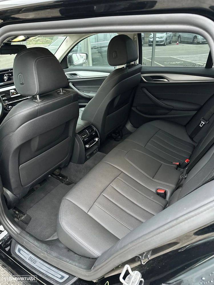 BMW 530 e Aut. Luxury Line - 28