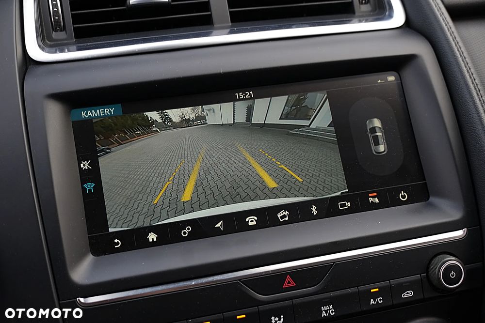 Jaguar E-Pace D180 AWD R-Dynamic HSE - 23