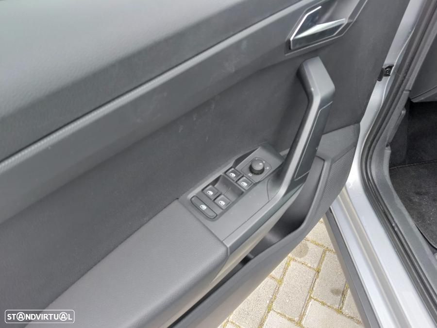 SEAT Arona 1.0 TSI Style DSG - 5