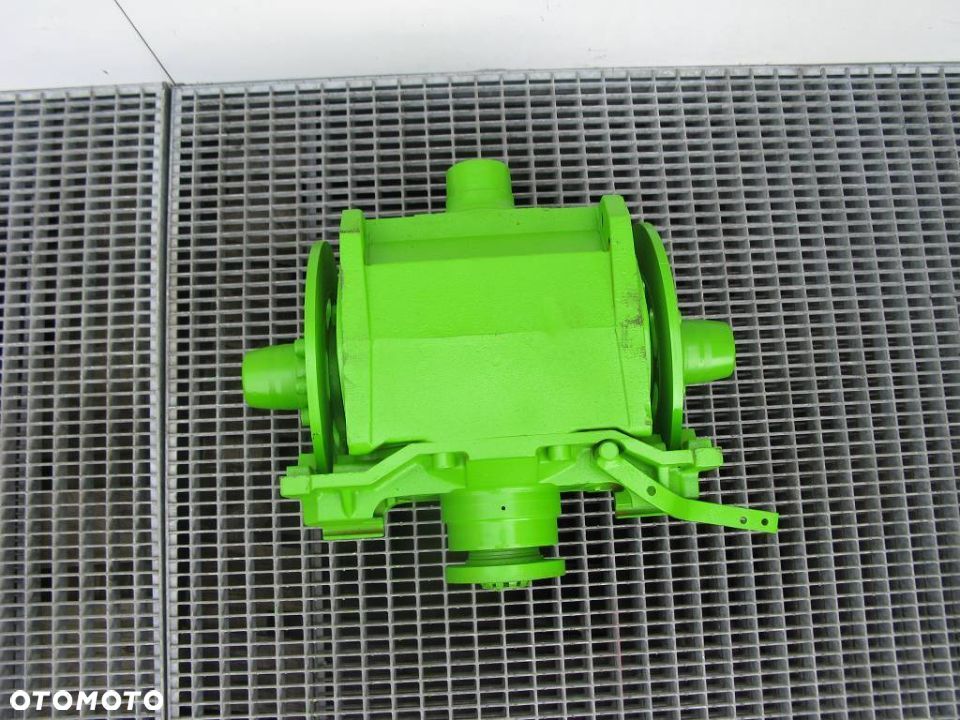 # MERLO P36 10 most napęd dyferencjał dyfer przekładnia wkład mostu 130307 041155 042440 - 2