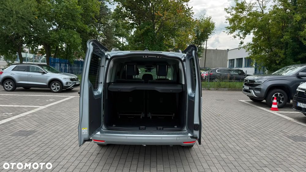 Volkswagen Caddy Maxi 2.0 TDI DSG - 11