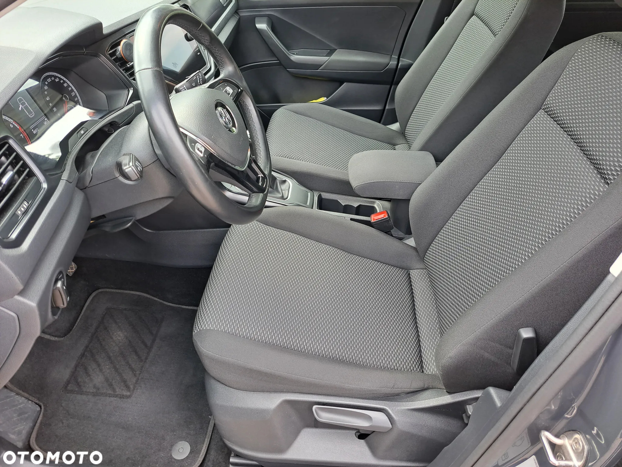 Volkswagen T-Roc 1.0 TSI Life Plus - 8