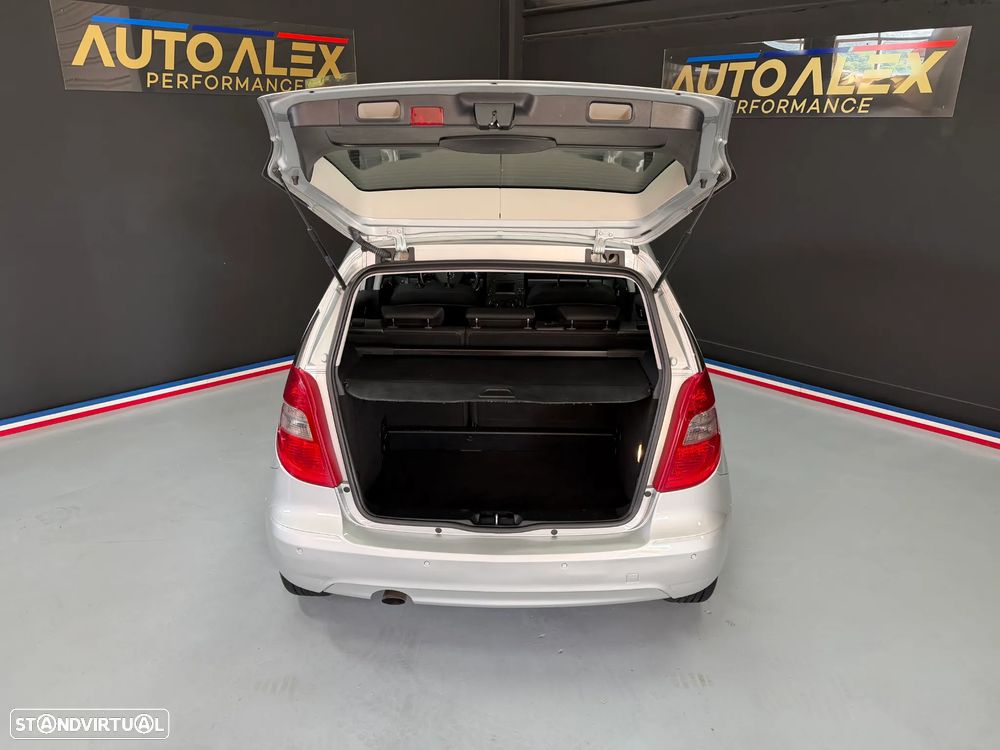 Mercedes-Benz A 180 CDI Avantgarde DPF Special Edition - 44