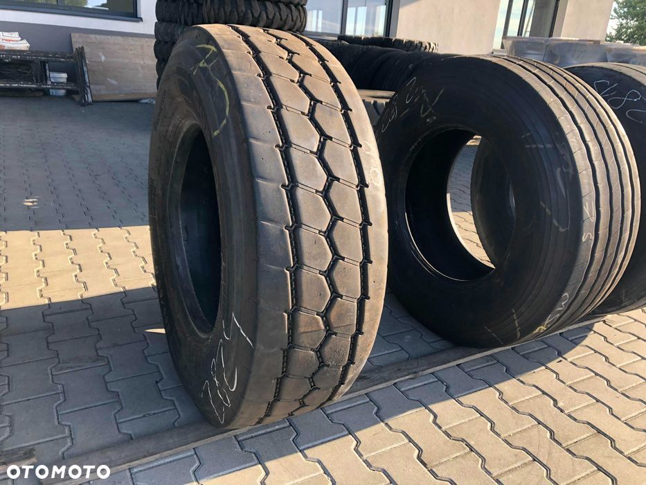 385/65R22.5 Opona PIRELLI G02 PRO MULTI AXLE / Przód / Naczepa - 1