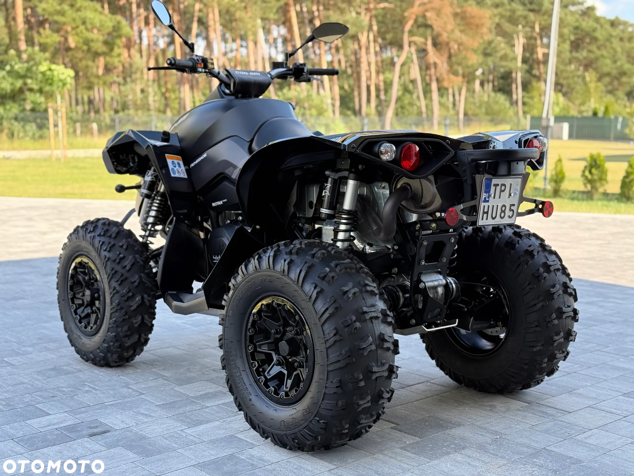 Can-Am Renegade - 6
