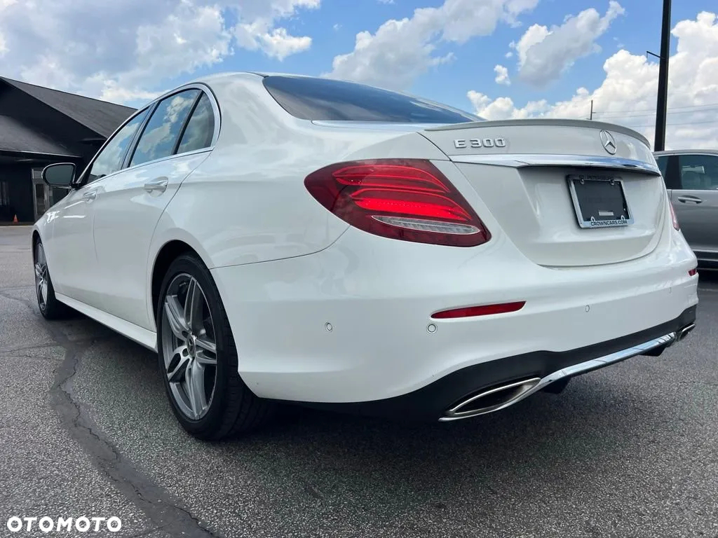 Mercedes-Benz Klasa E - 6