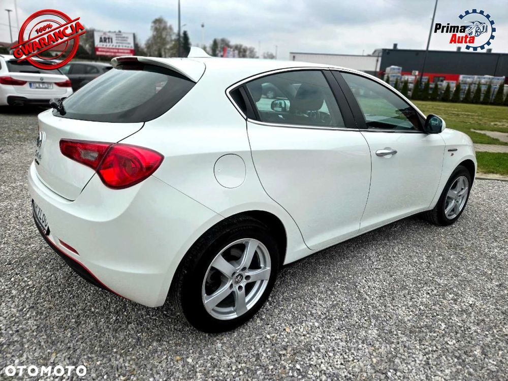 Alfa Romeo Giulietta - 8