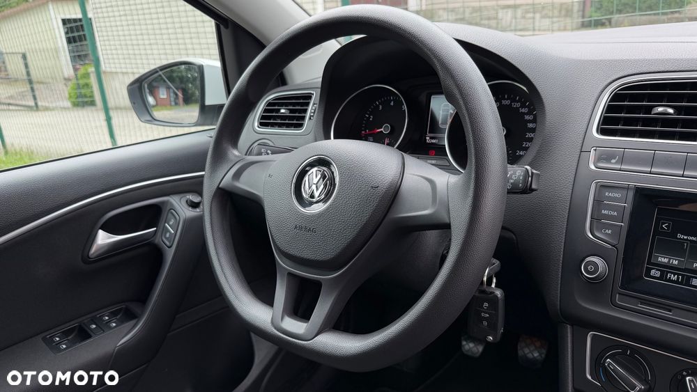 Volkswagen Polo 1.0 (Blue Motion Technology) Comfortline - 29