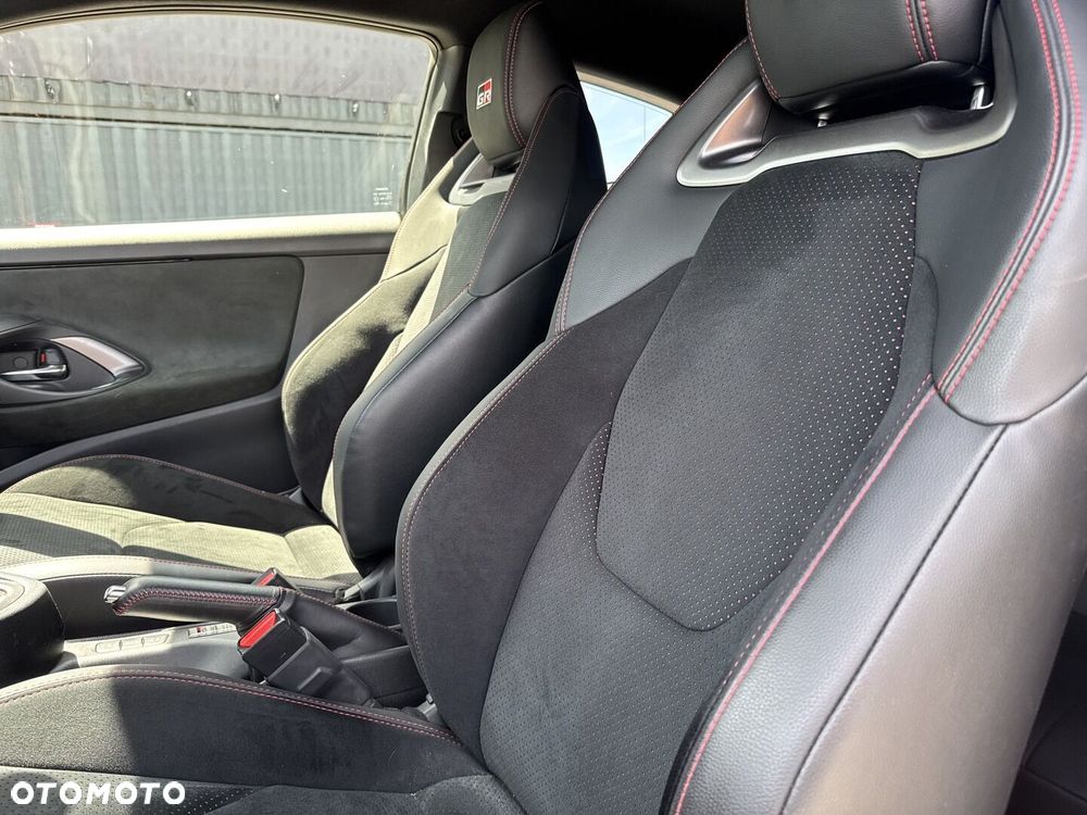 Toyota Yaris - 17