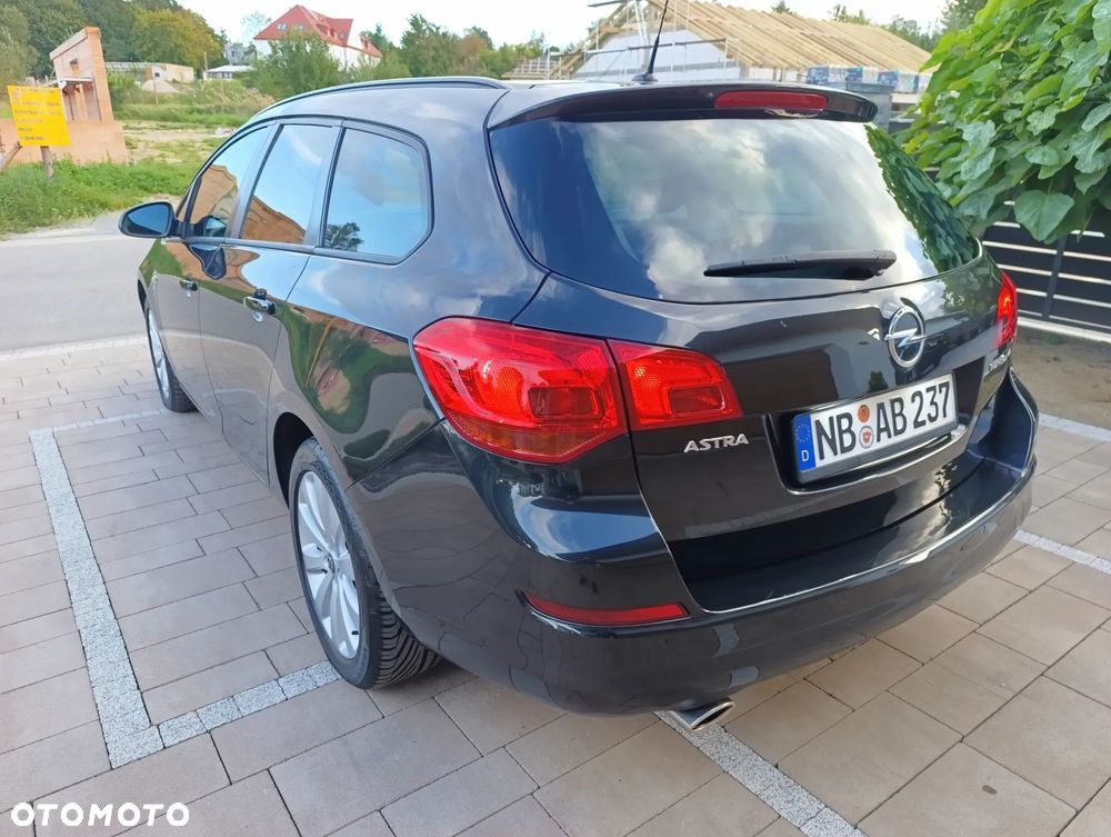 Opel Astra - 25