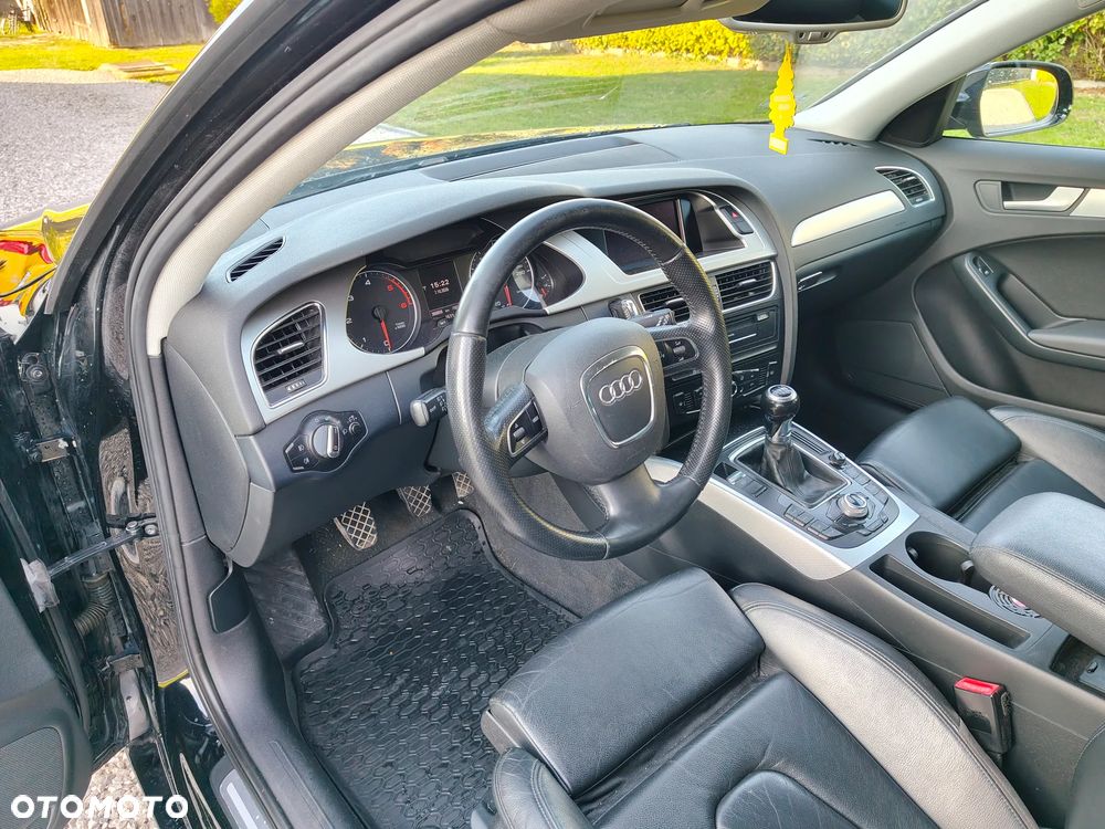 Audi A4 Avant - 8