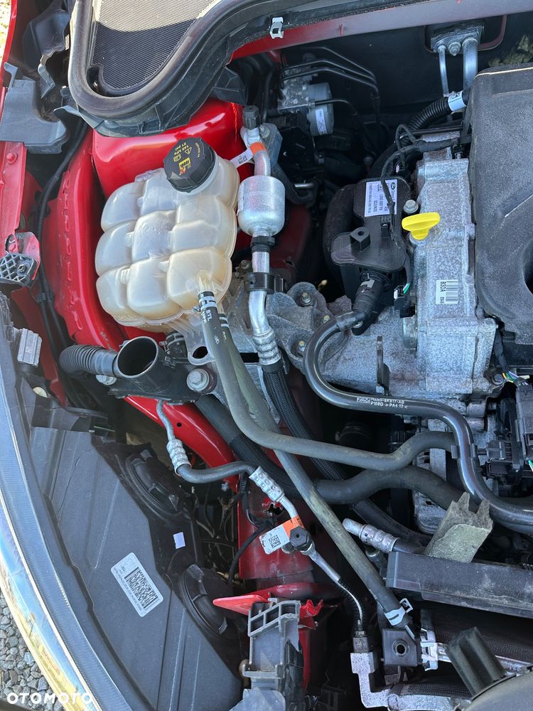 Ford Focus 1.0 EcoBoost Trend Edition - 11