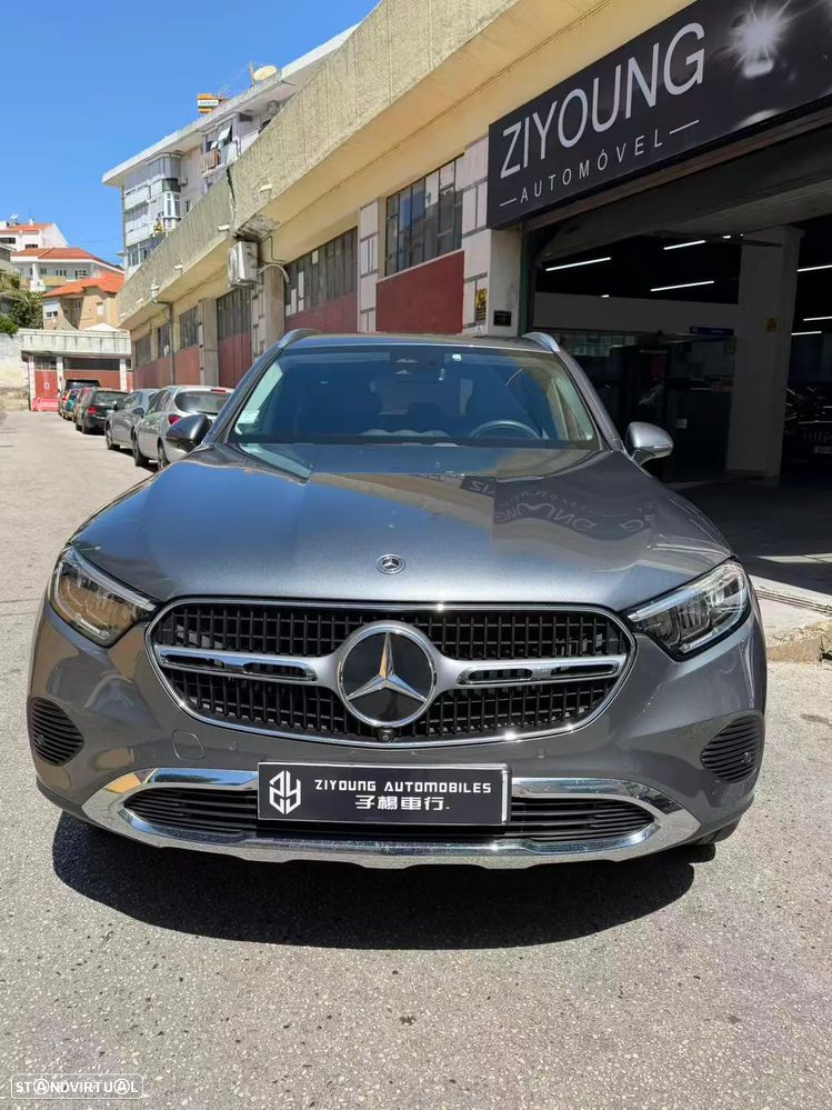 Mercedes-Benz GLC 300 e 4Matic - 3