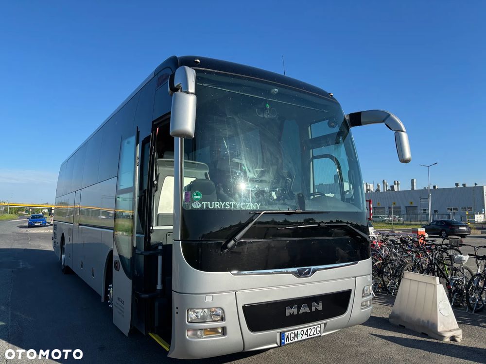MAN R07 Lion's Coach - 1