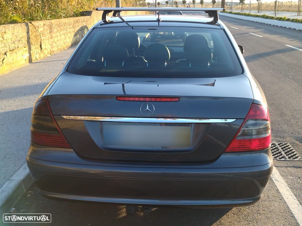 Mercedes-Benz E 200 - 8