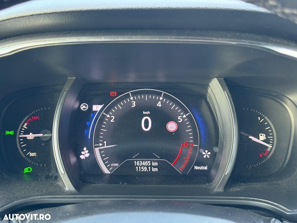Renault Megane ENERGY TCe 140 EDC BOSE EDITION - 26
