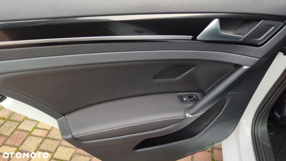 Volkswagen Golf VII 1.4 TSI BMT Highline - 20