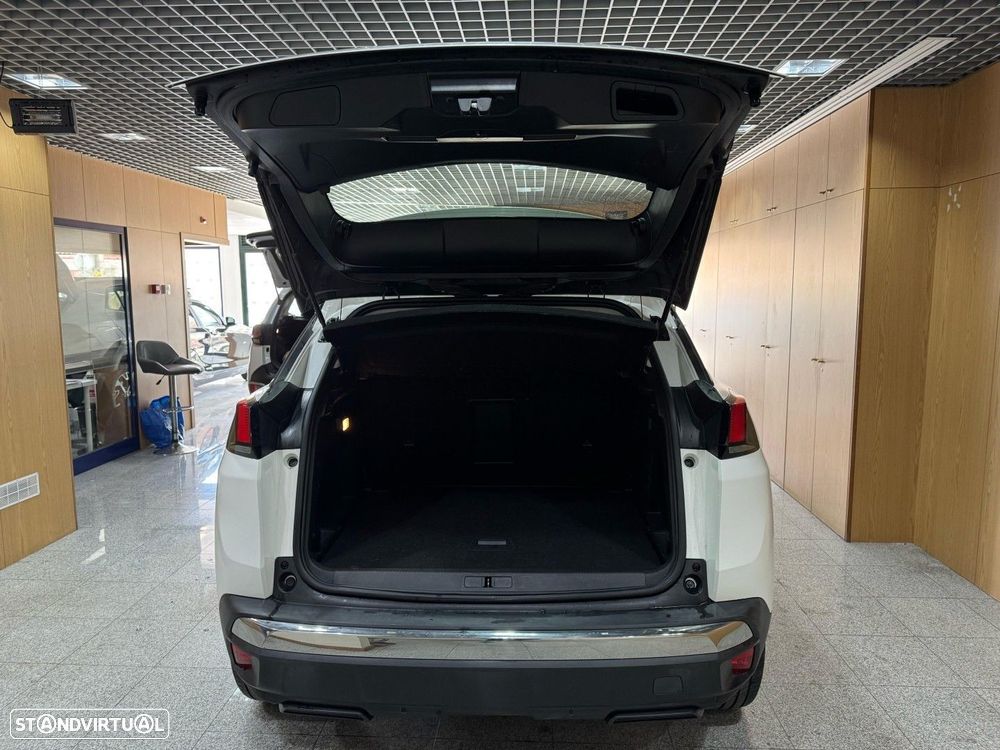 Peugeot 3008 1.5 BlueHDi Active Pack EAT8 - 10