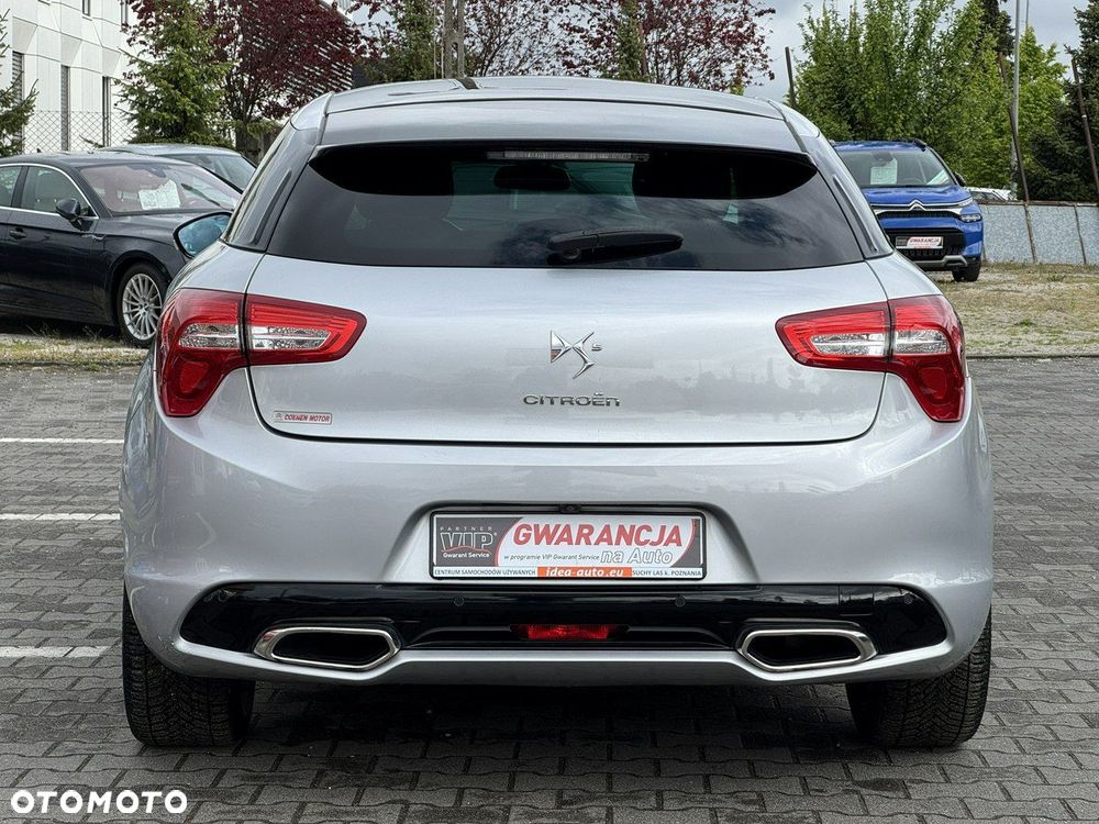 Citroën DS5 THP 200 SportChic - 8