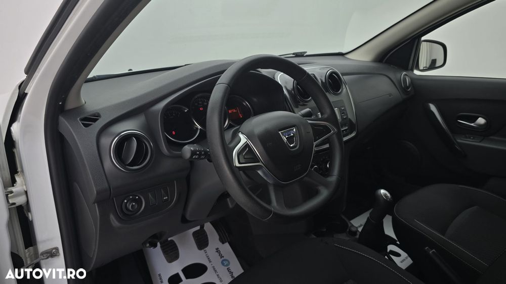 Dacia Logan 0.9 TCe Laureate - 13