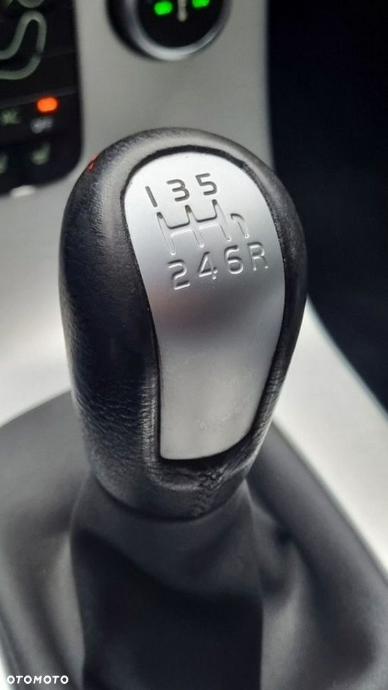 Volvo S40 - 14