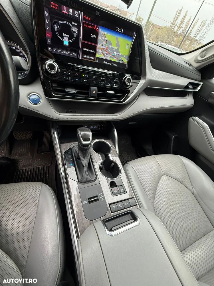 Toyota Highlander 2.5 L Dynamic Force 248CP Luxury Pearly - 10