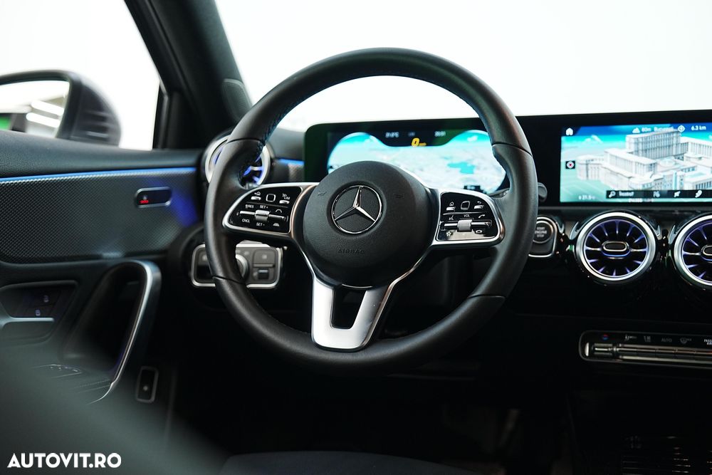 Mercedes-Benz A 250 e 8G-DCT Edition 2021 - 14
