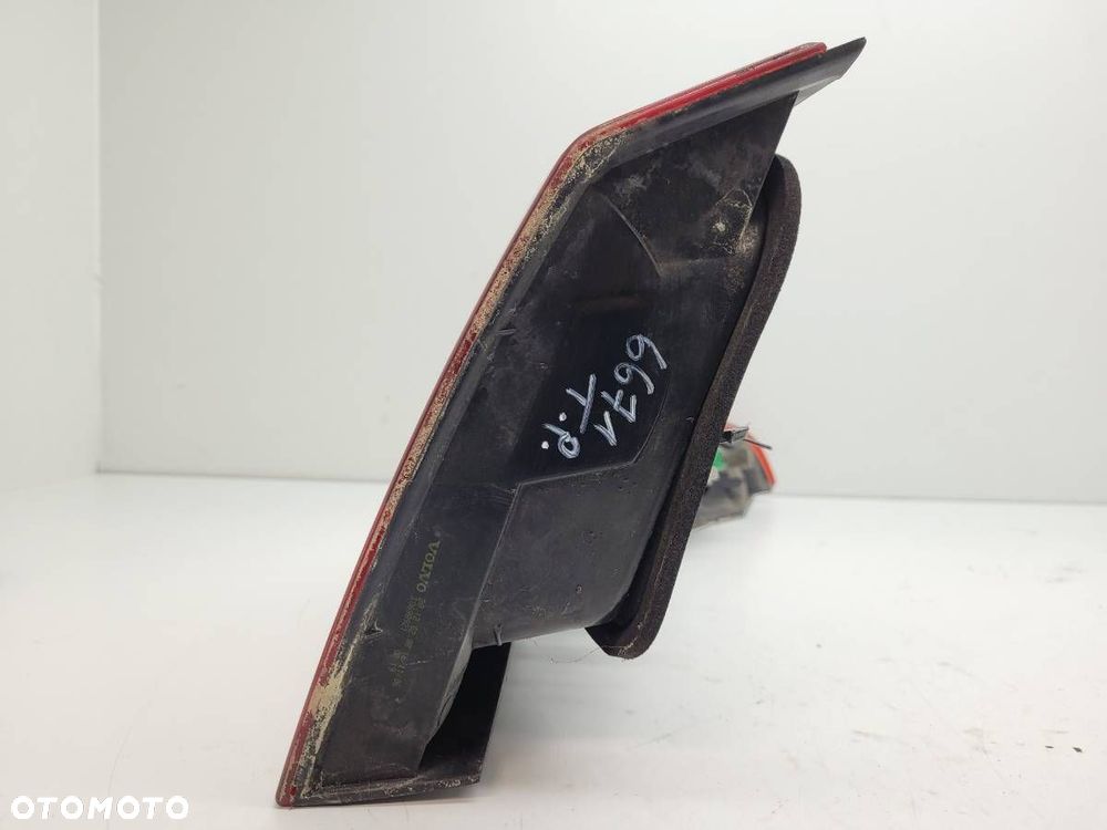 LAMPA TYŁ TYLNA PRAWA W BŁOTNIK VOLVO V50 KOMBI EU 30698921 - 7