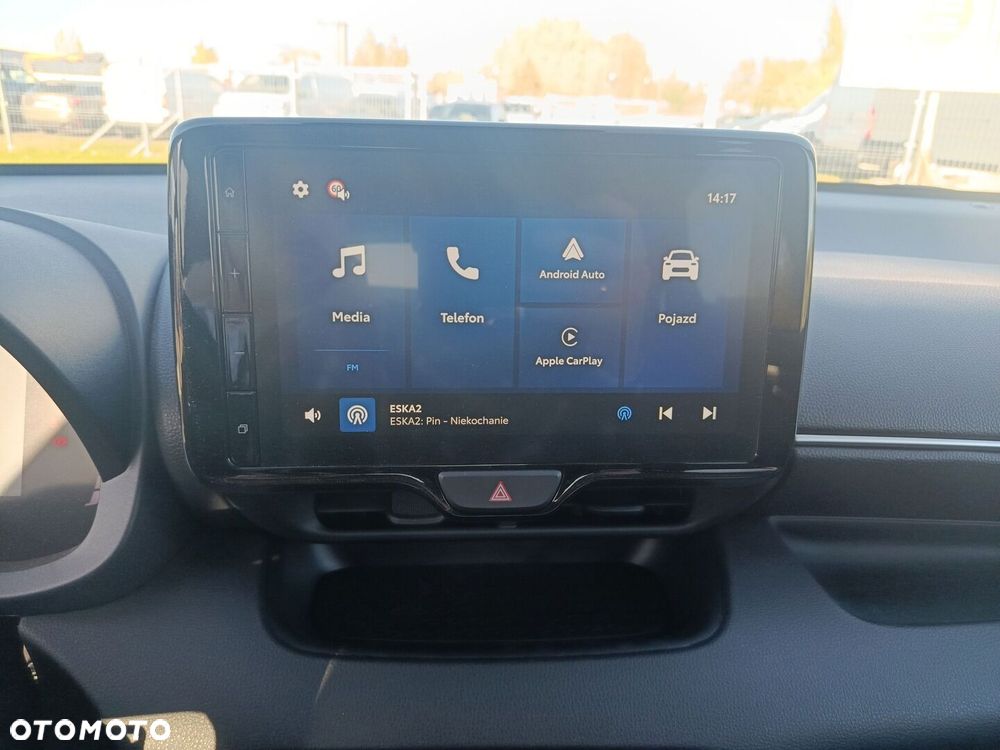 Toyota Yaris Hybrid 1.5 Style - 18