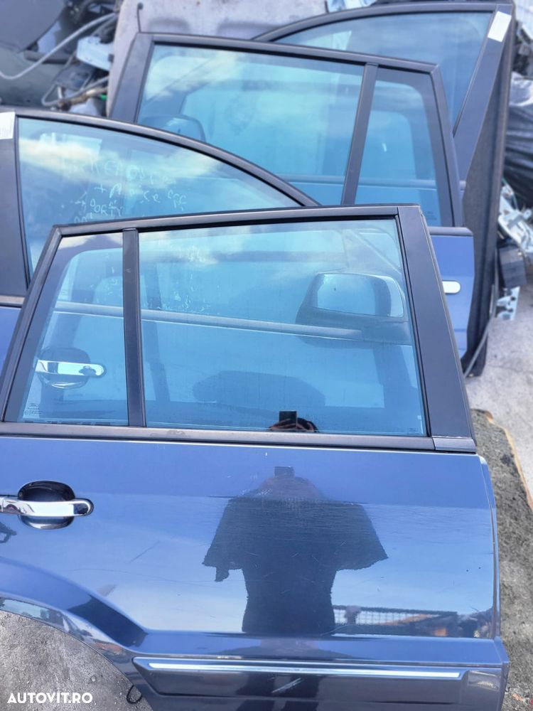 Usa dreapta  spate  complecta Ford Fuzion  2007 - 3