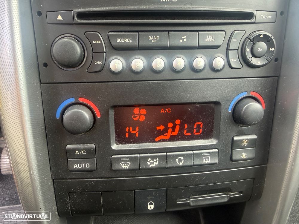 Peugeot 207 SW 1.4 Sport - 14