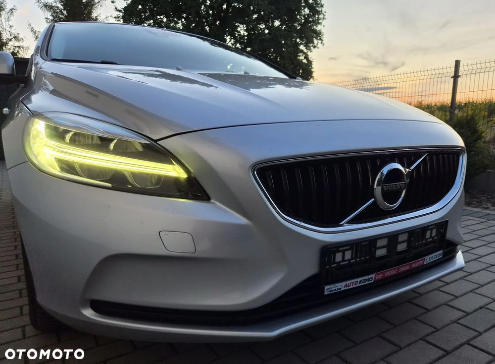 Volvo V40 D2 Kinetic - 3