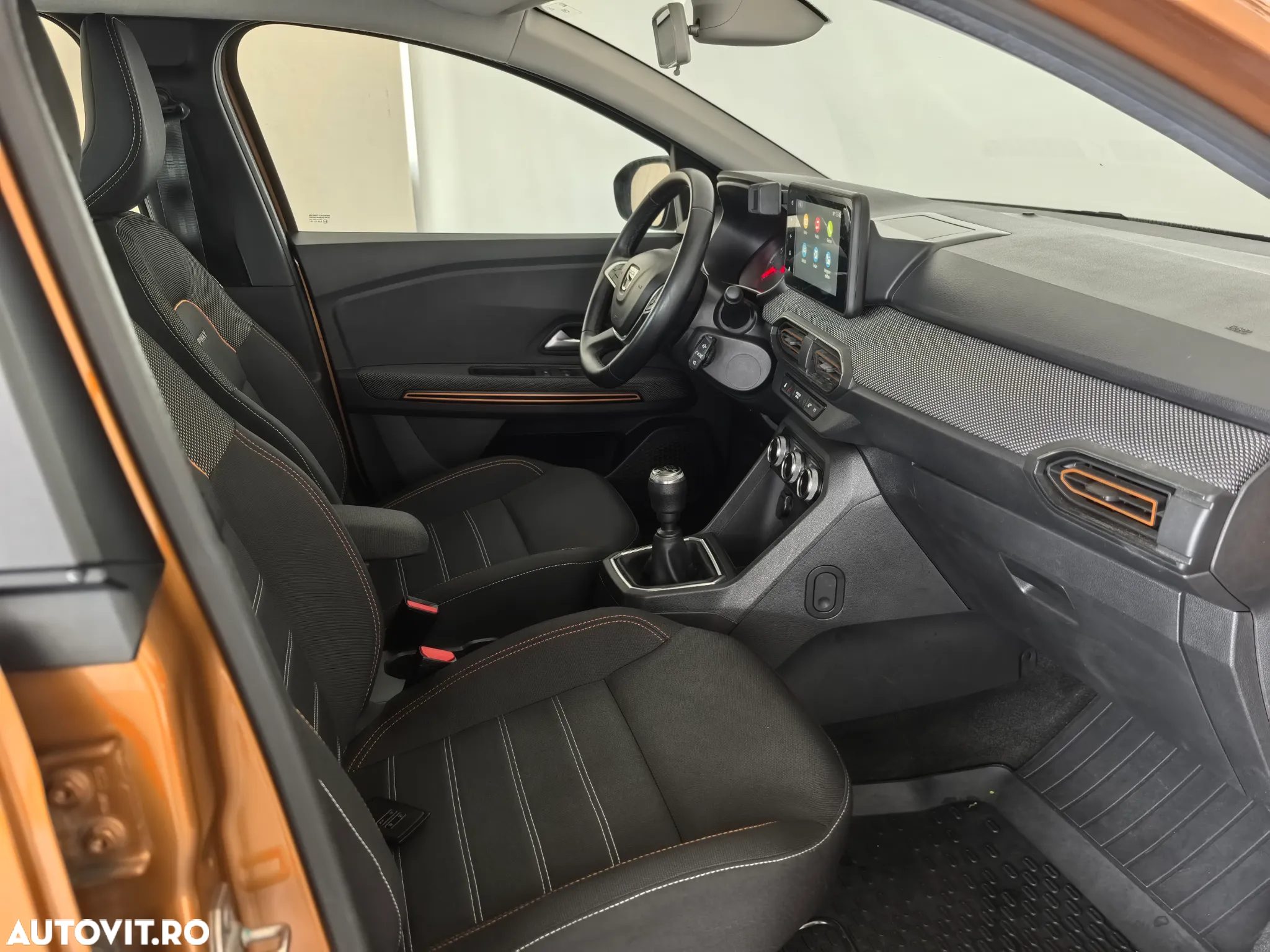 Dacia Sandero TCe 90 MT6 Comfort - 24