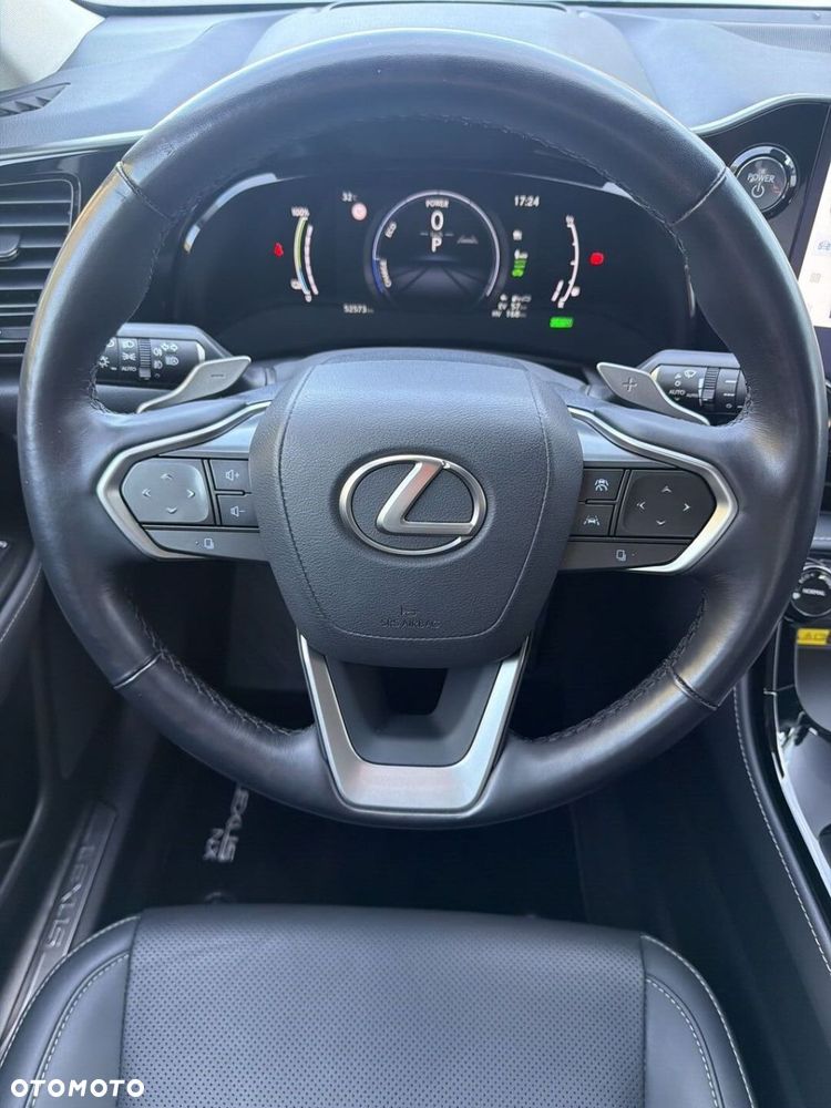 Lexus NX - 9